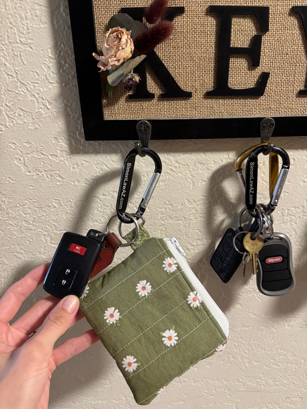 Green Daisy Quilted Coin Keychain Wallet or Pouch